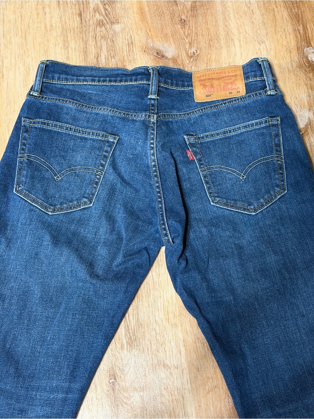 LEVIS 504 Jean's 30*32